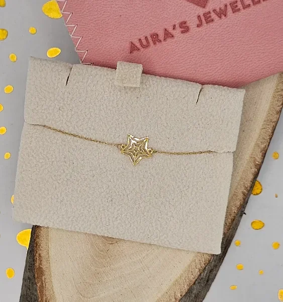 18 Carat Gold Star Bracelet