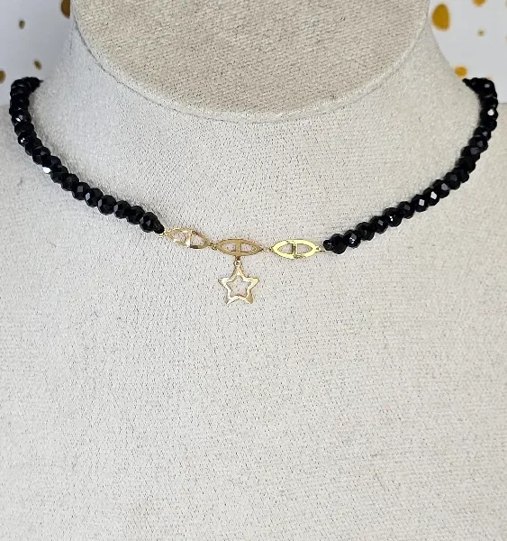 18K Gold Star Pendant Choker Necklace