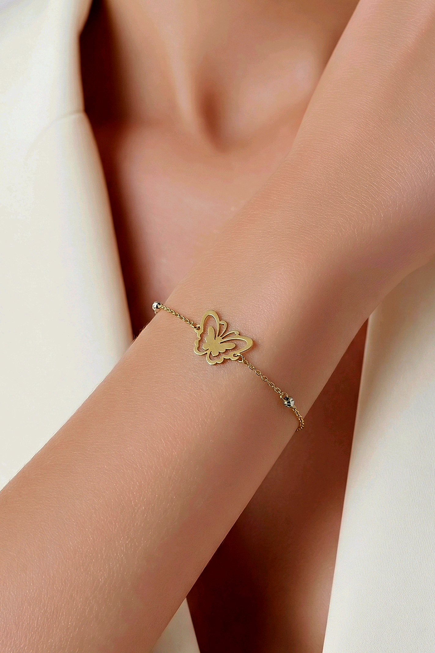 18k gold butterfly bracelet