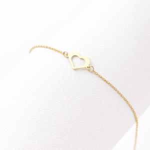 18k gold heart bracelet minimalist design